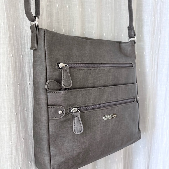 Multisac Gray Women's Crossbody Bag NWT - Picture 3 of 11